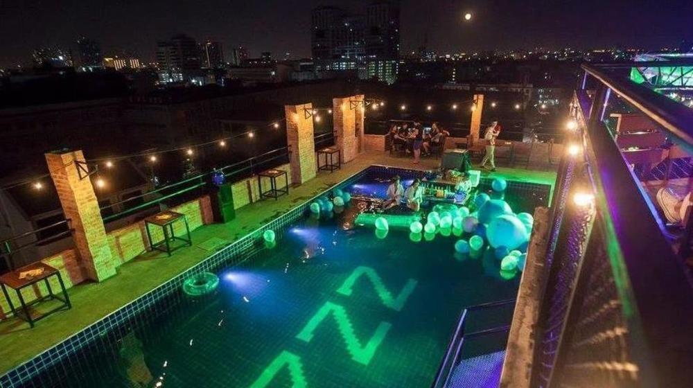 Oyo 796 Paradise Sukhumvit Hotel بانكوك المظهر الخارجي الصورة