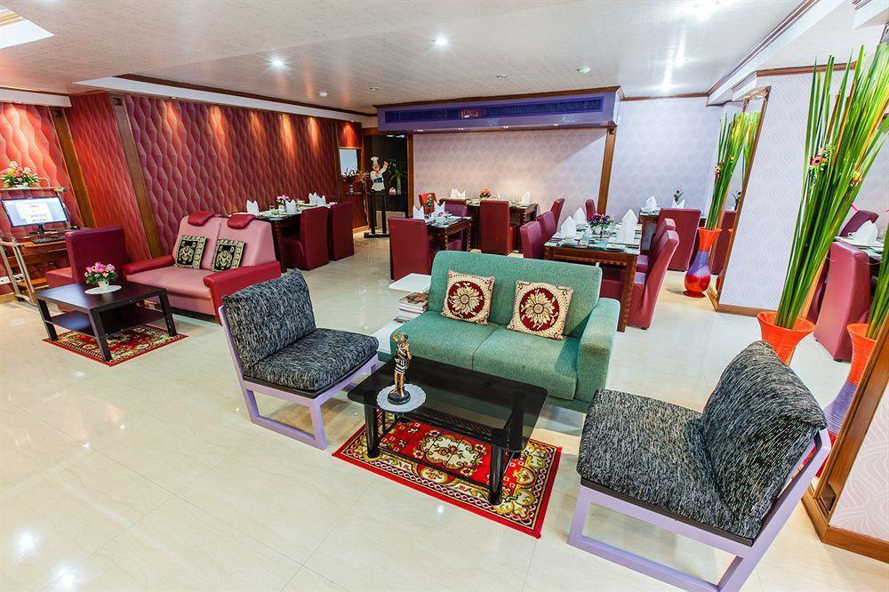 Oyo 796 Paradise Sukhumvit Hotel بانكوك المظهر الخارجي الصورة