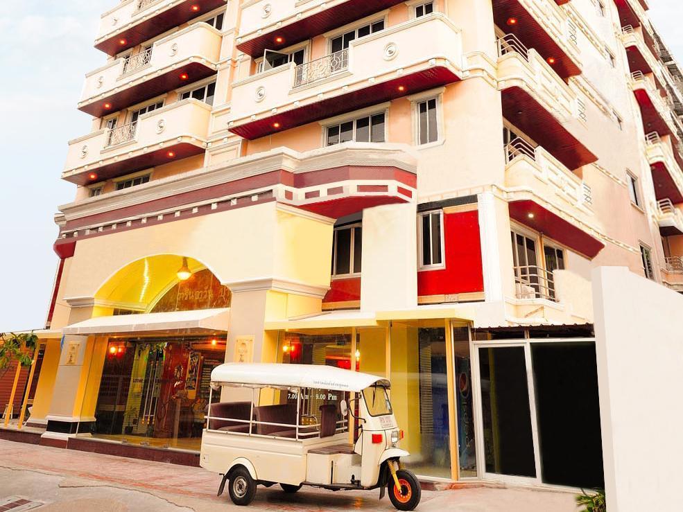 Oyo 796 Paradise Sukhumvit Hotel بانكوك المظهر الخارجي الصورة