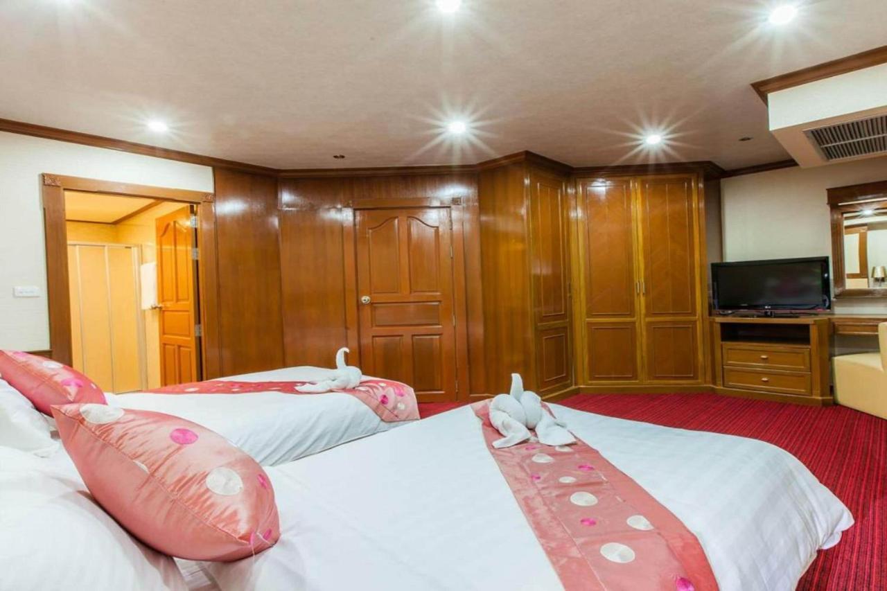 Oyo 796 Paradise Sukhumvit Hotel بانكوك المظهر الخارجي الصورة